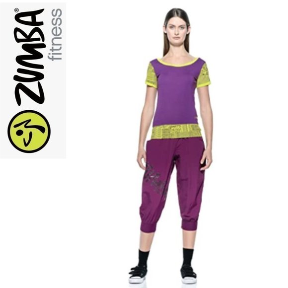 Zumba Fitness Women's Funk-It-Up Sexy Back Tank Top Medium and Large - Picture 3 of 3